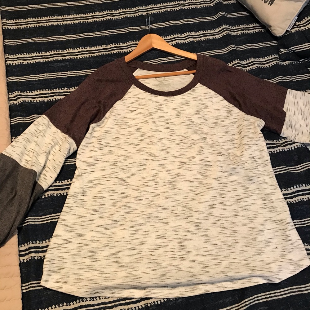 MAURICES TOP/TEE